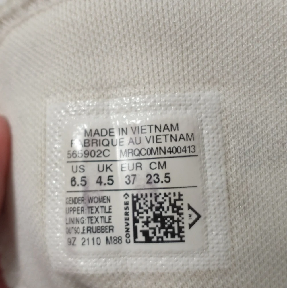 Converse All Stars White High Top Platform‎ Lug Sole Sneakers, Women's Size 6.5